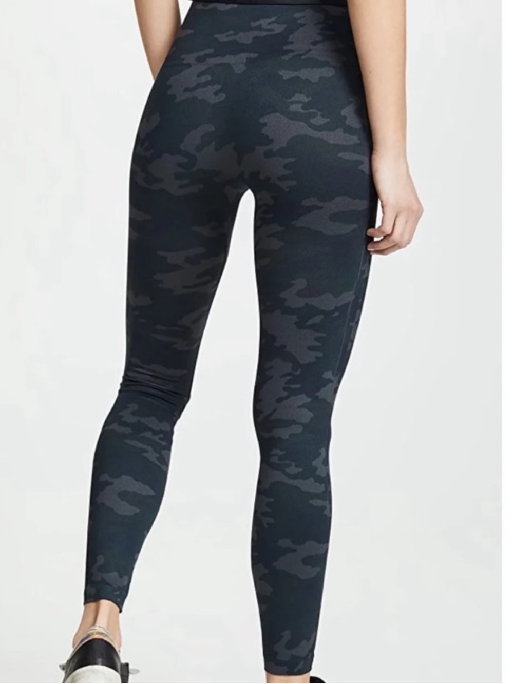 SPANX Seamless Camo Leggings